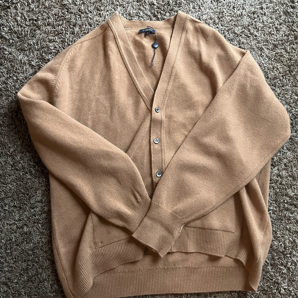 Burberry cardigan never worn - cashmere
